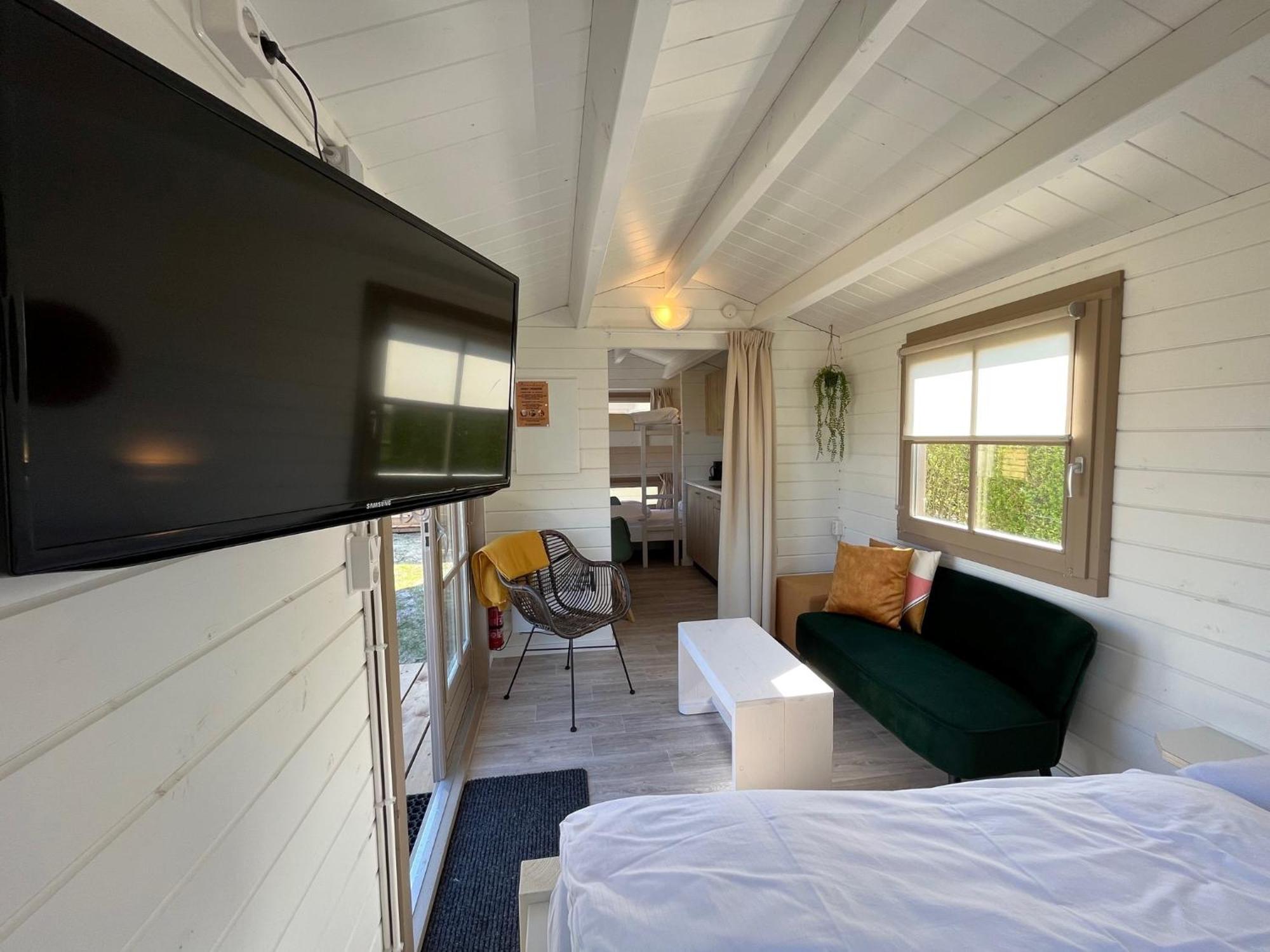 Rcn Vakantiepark Toppershoedje Ouddorp Zimmer foto