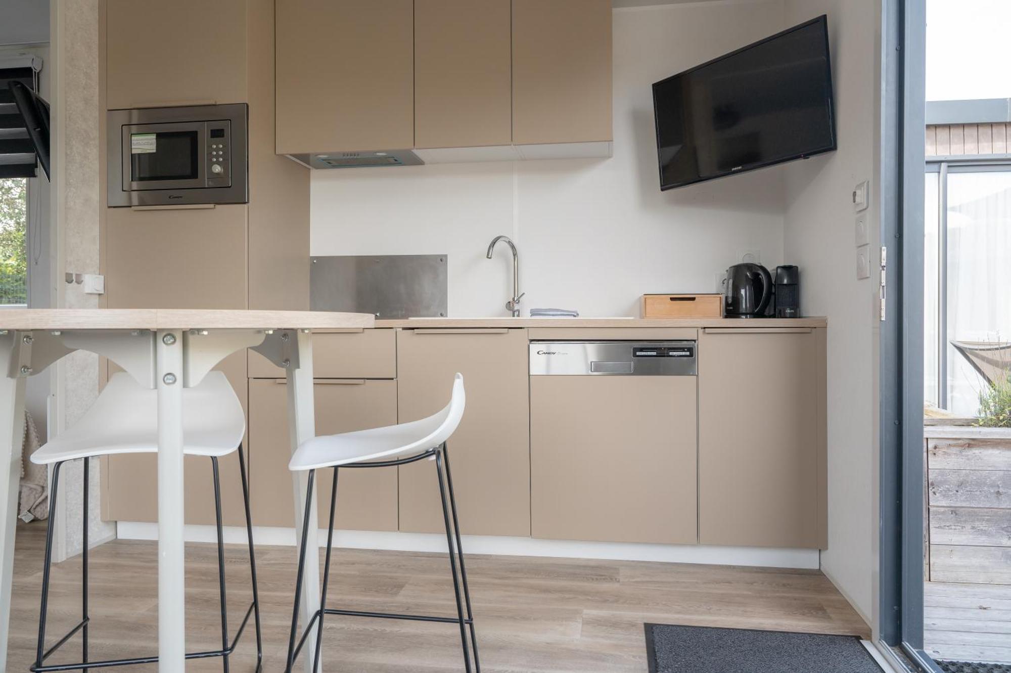 Rcn Vakantiepark Toppershoedje Ouddorp Zimmer foto